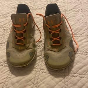 Under armour womens fishing shoes